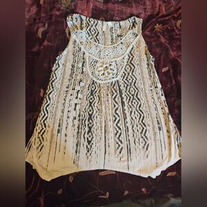Women's Cream and Black Patterned Top